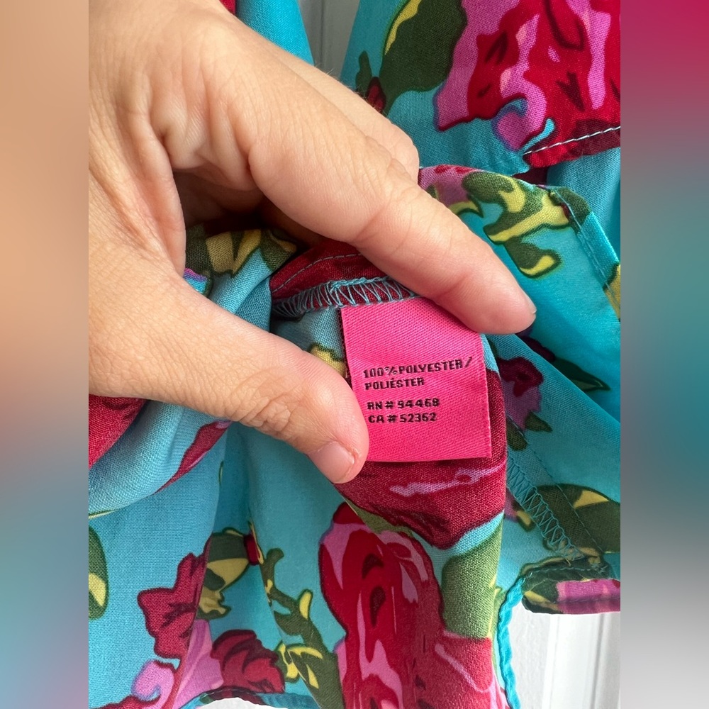 Betsey Johnson Dolman Sleeve Rose Floral - Picture 4 of 5
